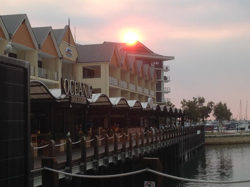 Mandurah Ocean Marina Chalets Luaran gambar