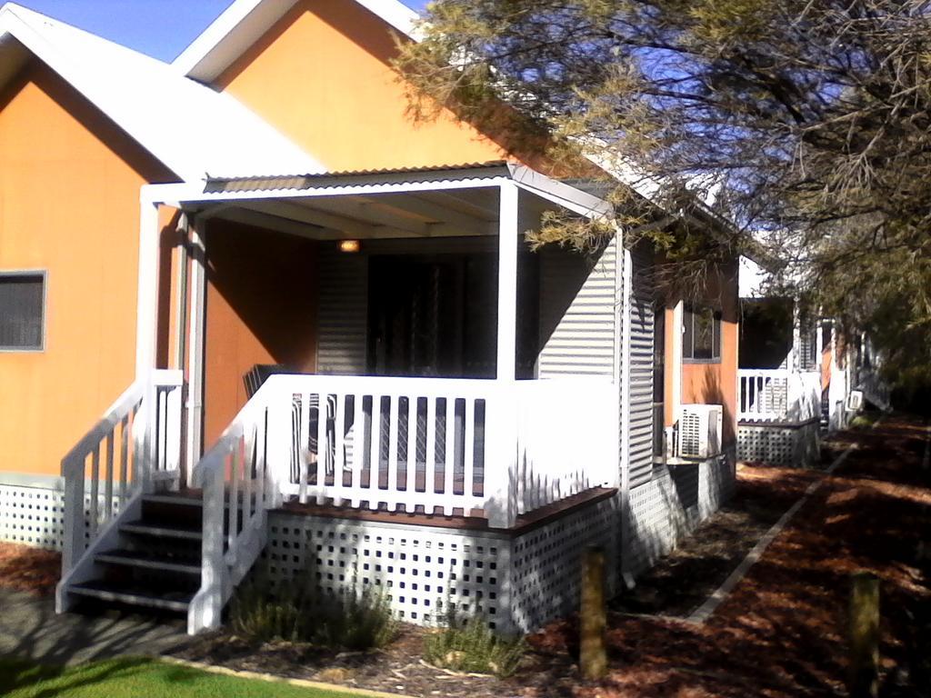 Mandurah Ocean Marina Chalets Luaran gambar