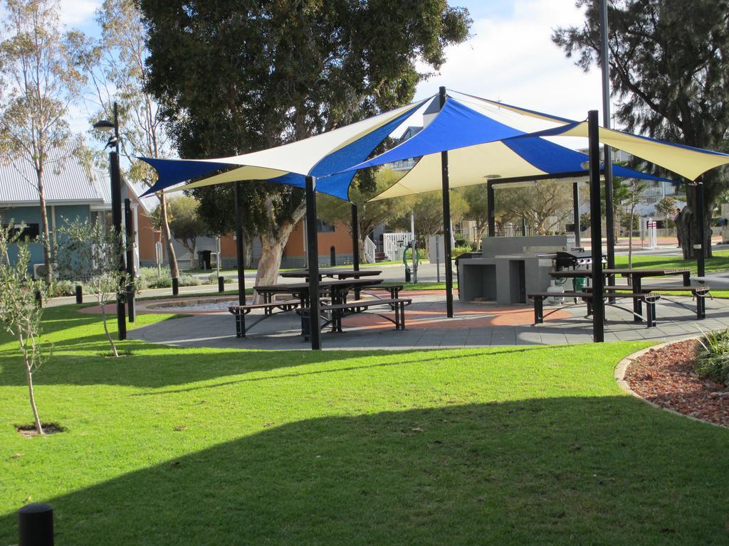 Mandurah Ocean Marina Chalets Luaran gambar