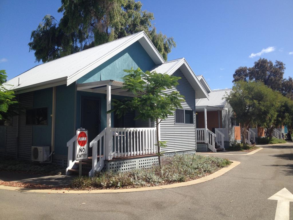 Mandurah Ocean Marina Chalets Luaran gambar