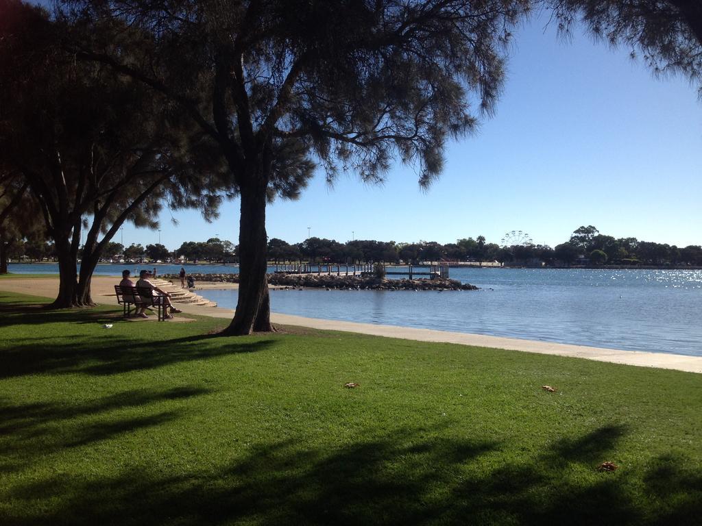 Mandurah Ocean Marina Chalets Luaran gambar