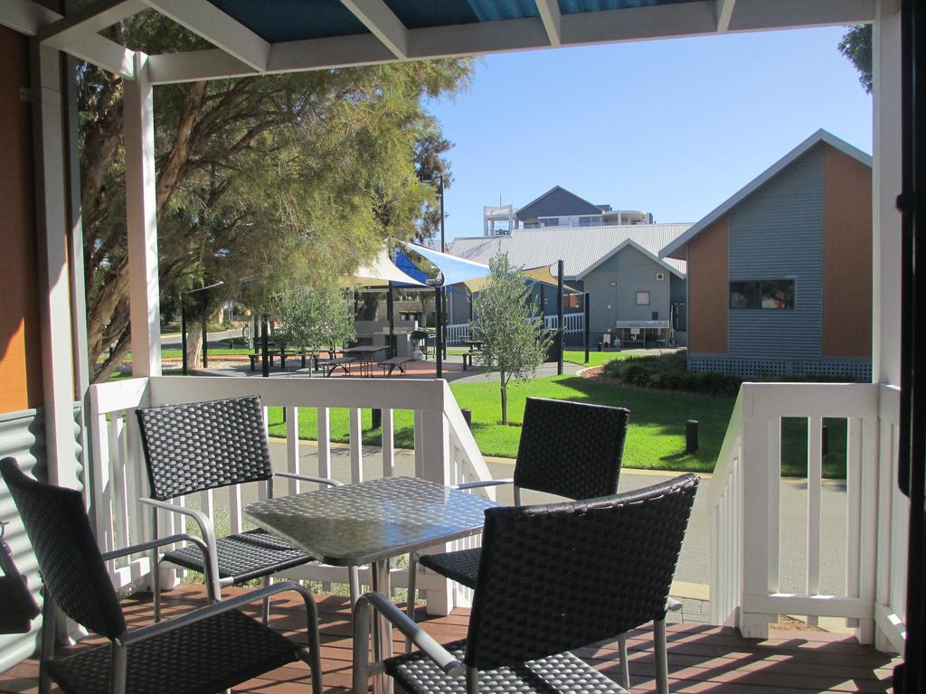 Mandurah Ocean Marina Chalets Luaran gambar